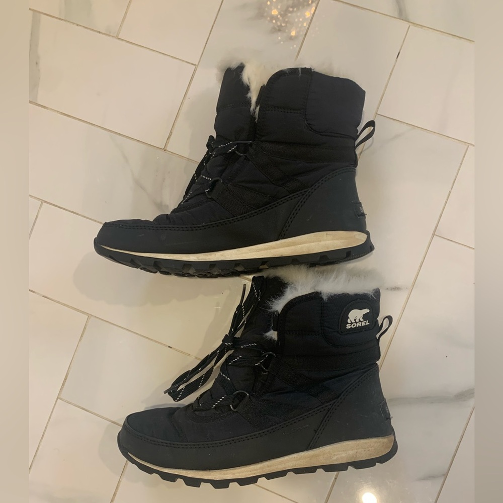 Good condition ladies winter boots SOREL
